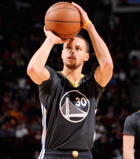 队的中场核 队的中场核